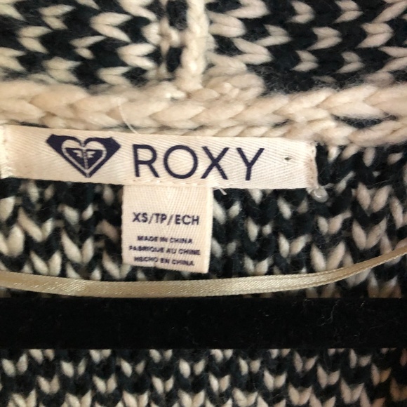 Roxy | Chunky Aztec Tribal Cardigan Sweater - Picture 5 of 7